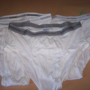 Hanes (2) & Gildan (1) Mixed 2XL Men's White Briefs tighty-whities XXL Underwear